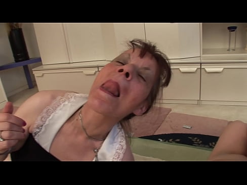 ❤️ De grann ak yon granpapa gen yon triyo ❤ Porno nan ht.pornsexphoto.ru ☑