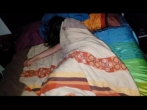 ❤️ Stepson ap reprimande jenn bèlmè li pandan l ap dòmi. ❤ Porno nan ht.pornsexphoto.ru ☑